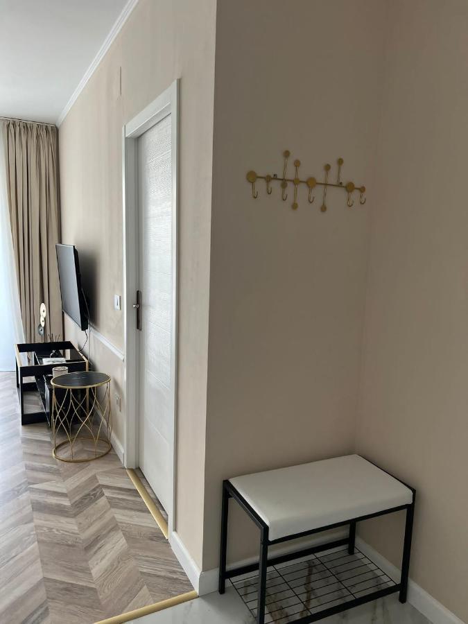 Glim Suite Oradea Exterior foto